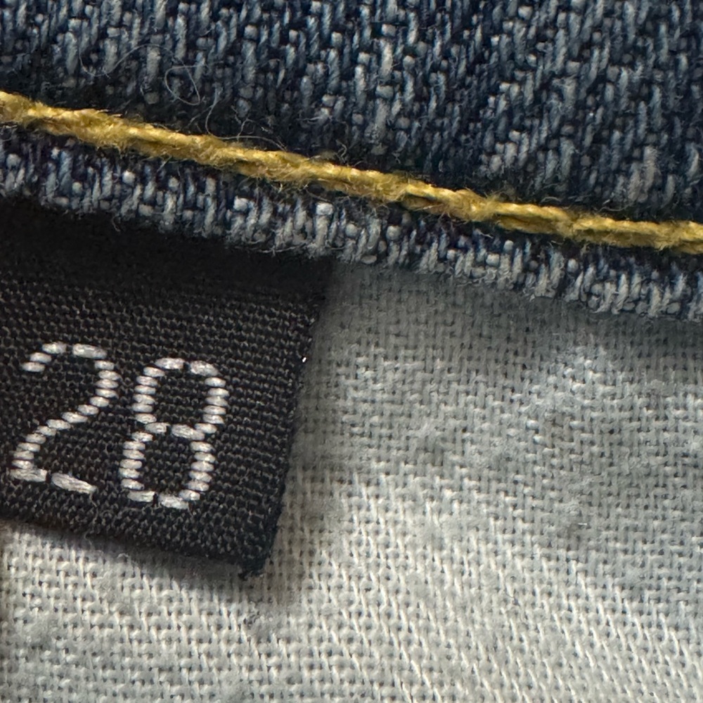 ROCK & REPUBLIC Y2K CUTOFF JEAN SHORTS - Picture 8 of 16